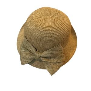 C.C exclusives hat with bow